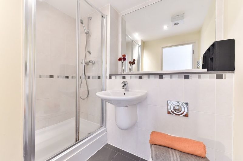 Allen Gardens 4* Londres