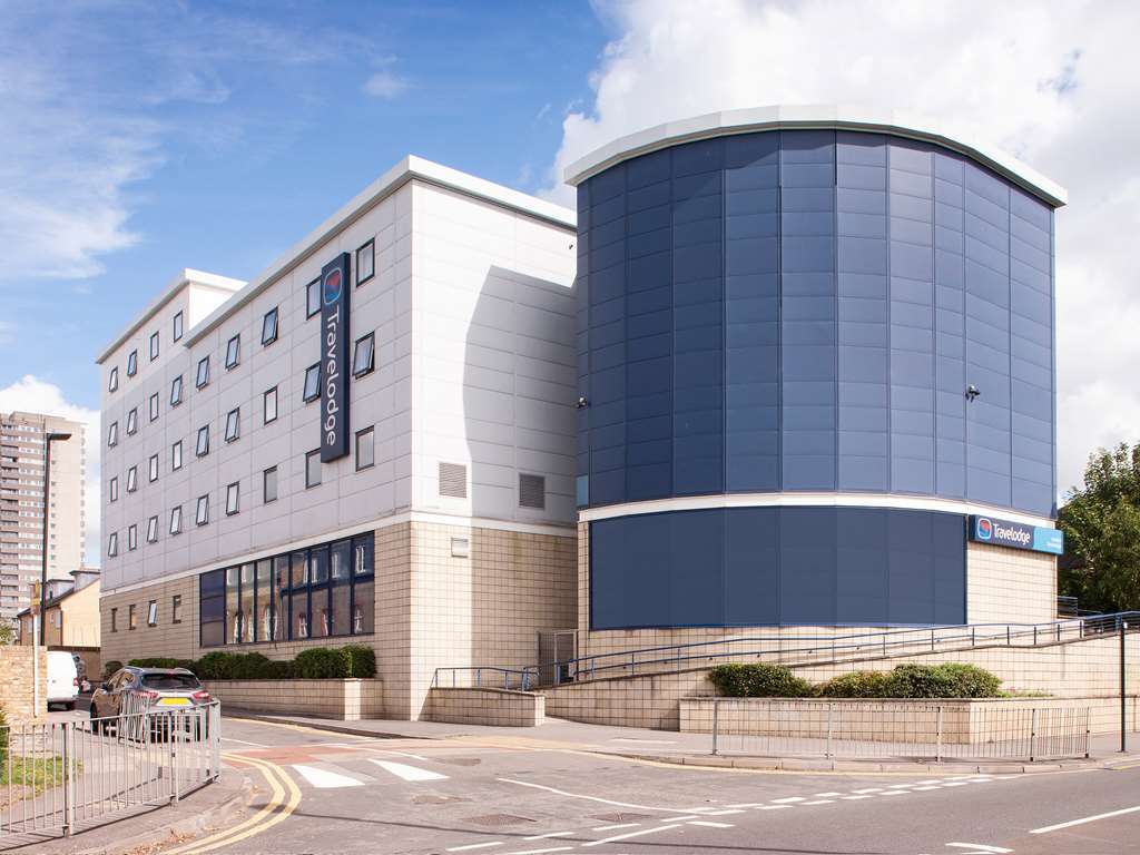 Hotel Travelodge Kew Bridge 3*