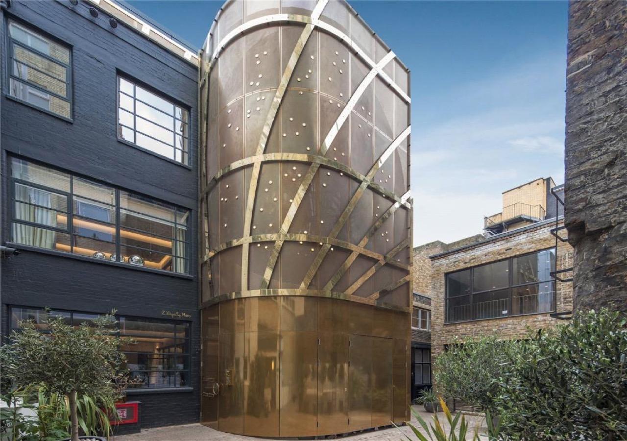 Luxury Royalty Mews