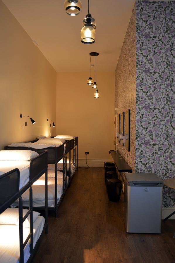 Hostel Barkston Earls Court London