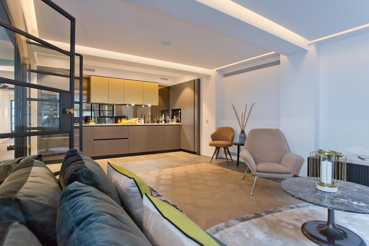 Luxury Royalty Mews *