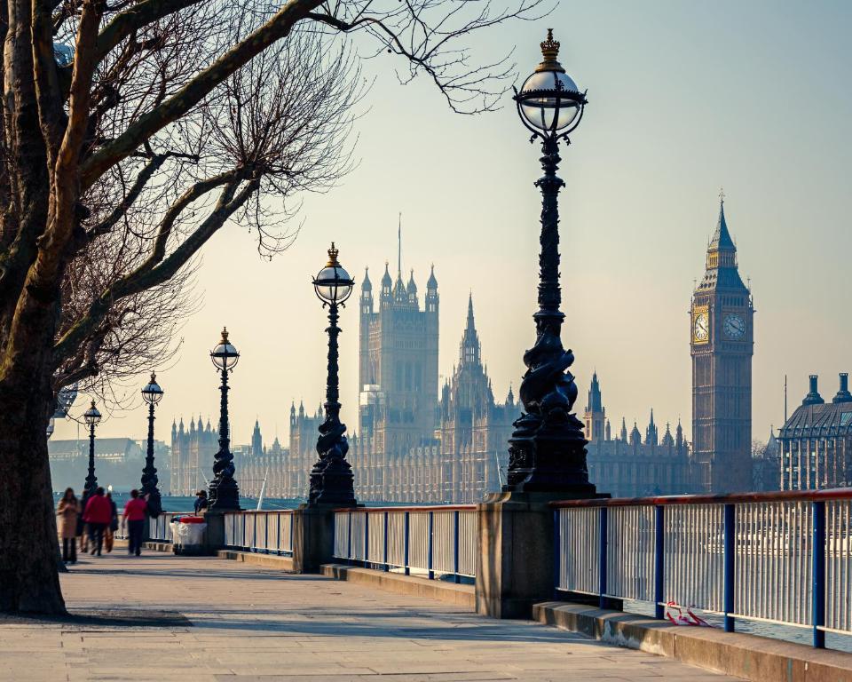 The Omega 3* Londres