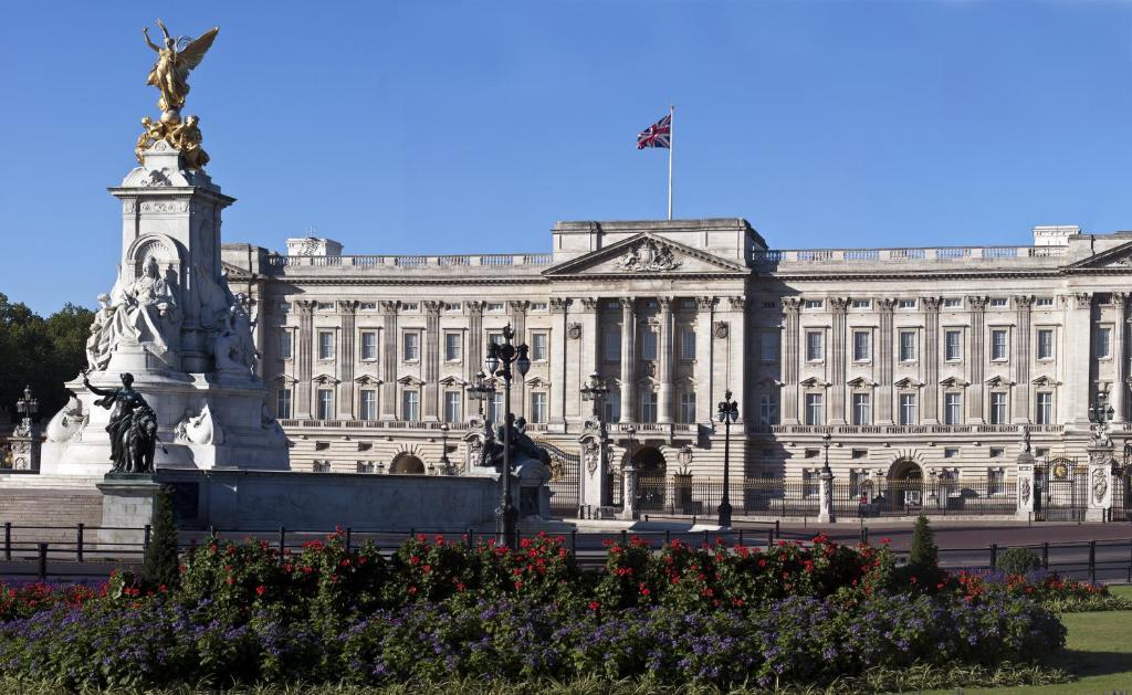 The Omega Londres
