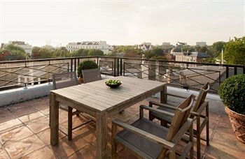 Europa House Apartahotel