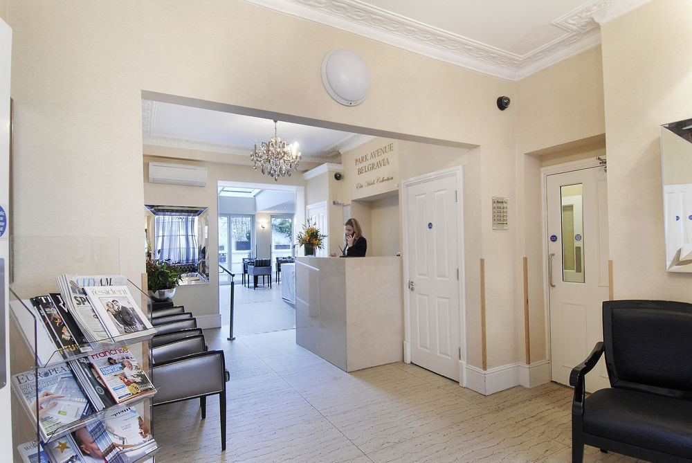 Acomodação com café da manhã  Astors Belgravia 3*