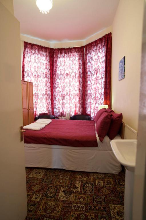 Hollingbury 2* Londres