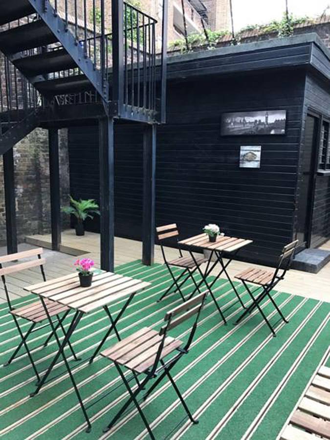 Spacious & Central Park Ground Floor Flat Apartamento
