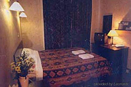 Four Stars Hotel Londres