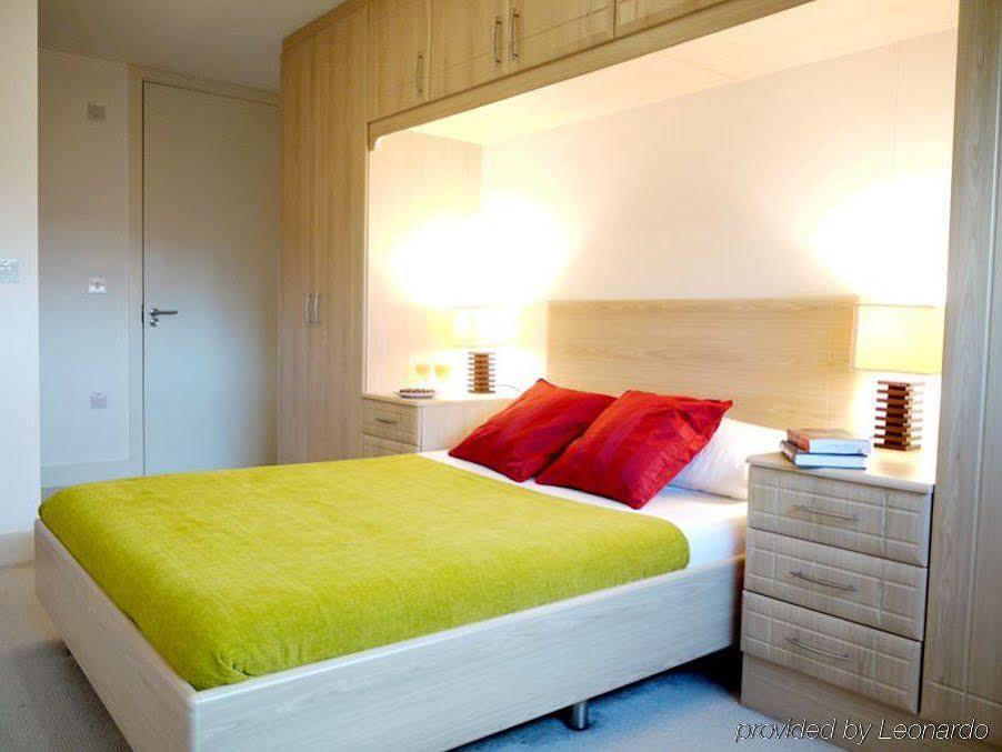 Beautiful 4-bedroom Flat In Bridge/borough! Appartement *