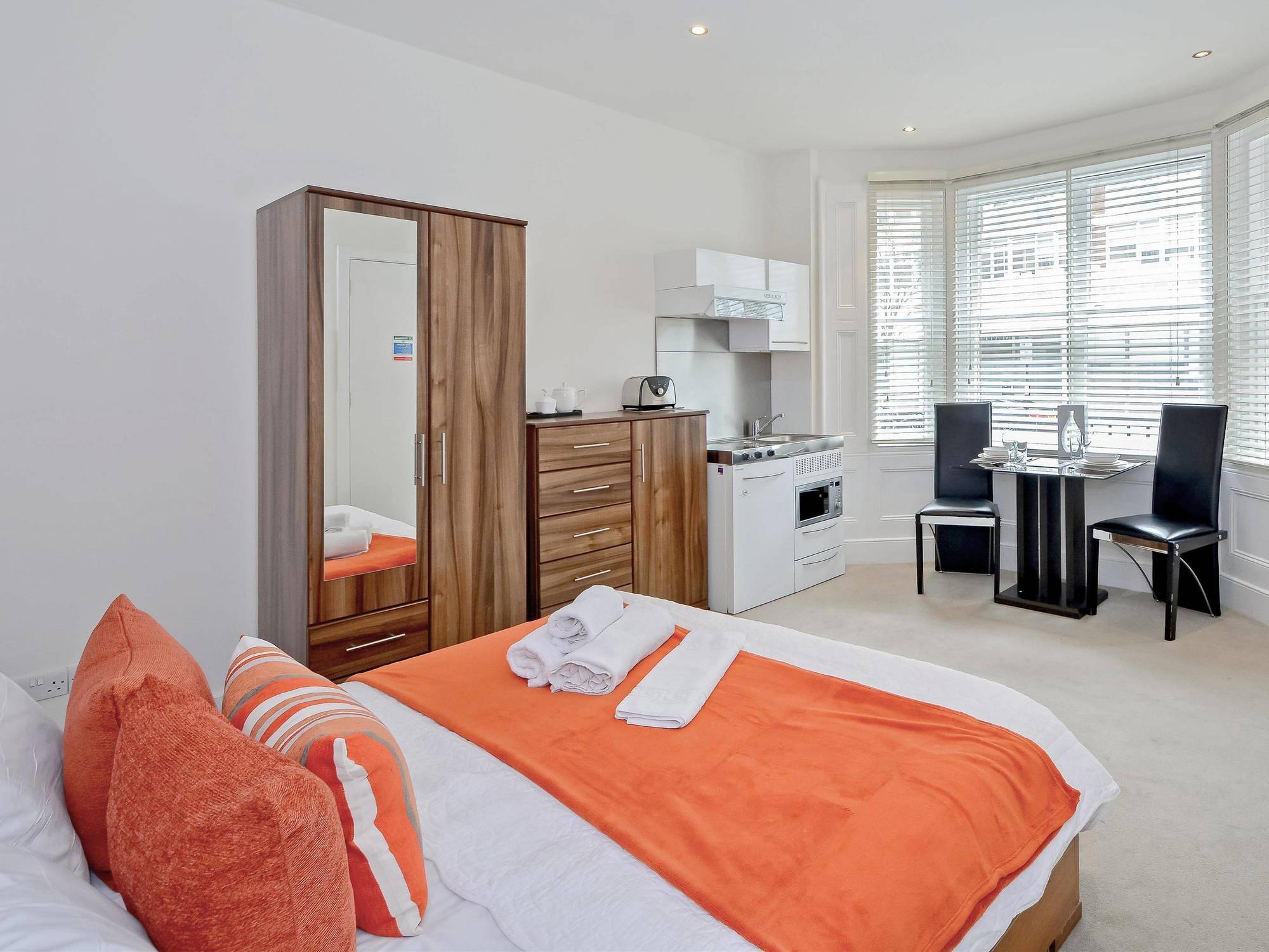 Hotel Lower Belgrave Street 4*
