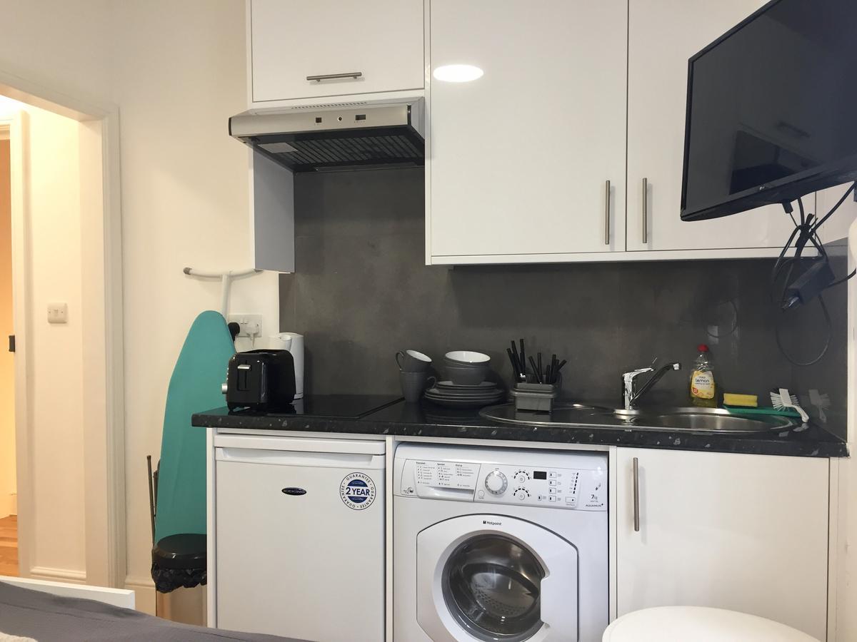 Ifield Road By Mayfair Londen