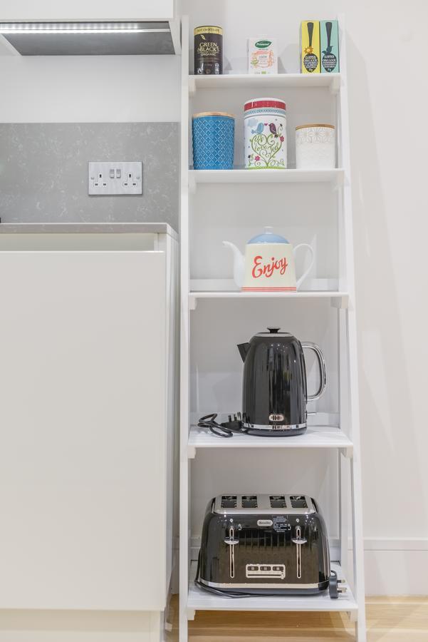 Stunning Ealing Apartment