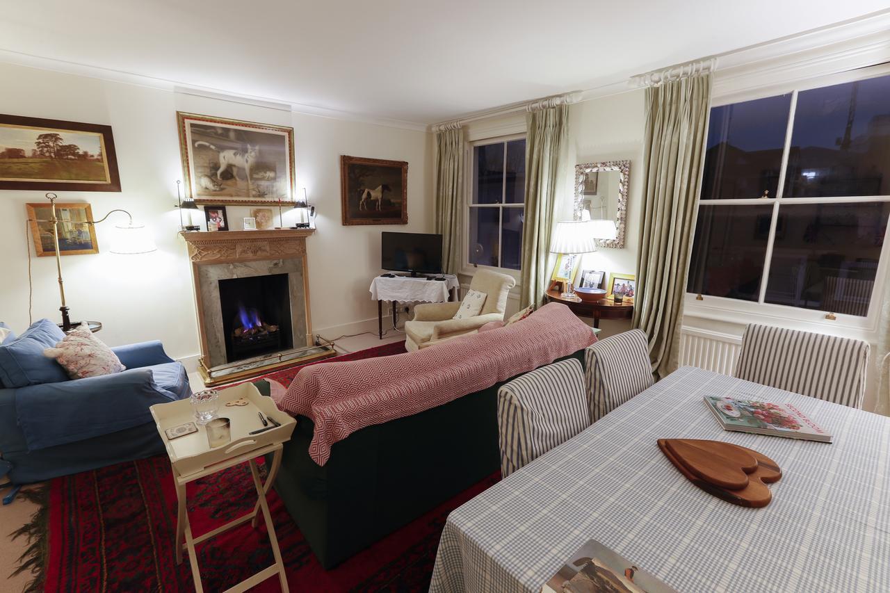 Attractive Chelsea For Four Apartamento Londres