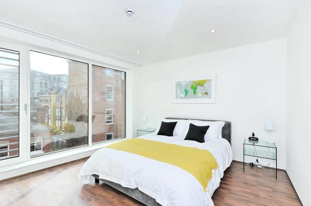 Saco Liverpool Street - Strype Street *