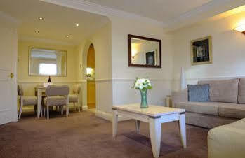 Collingham Serviced 4*