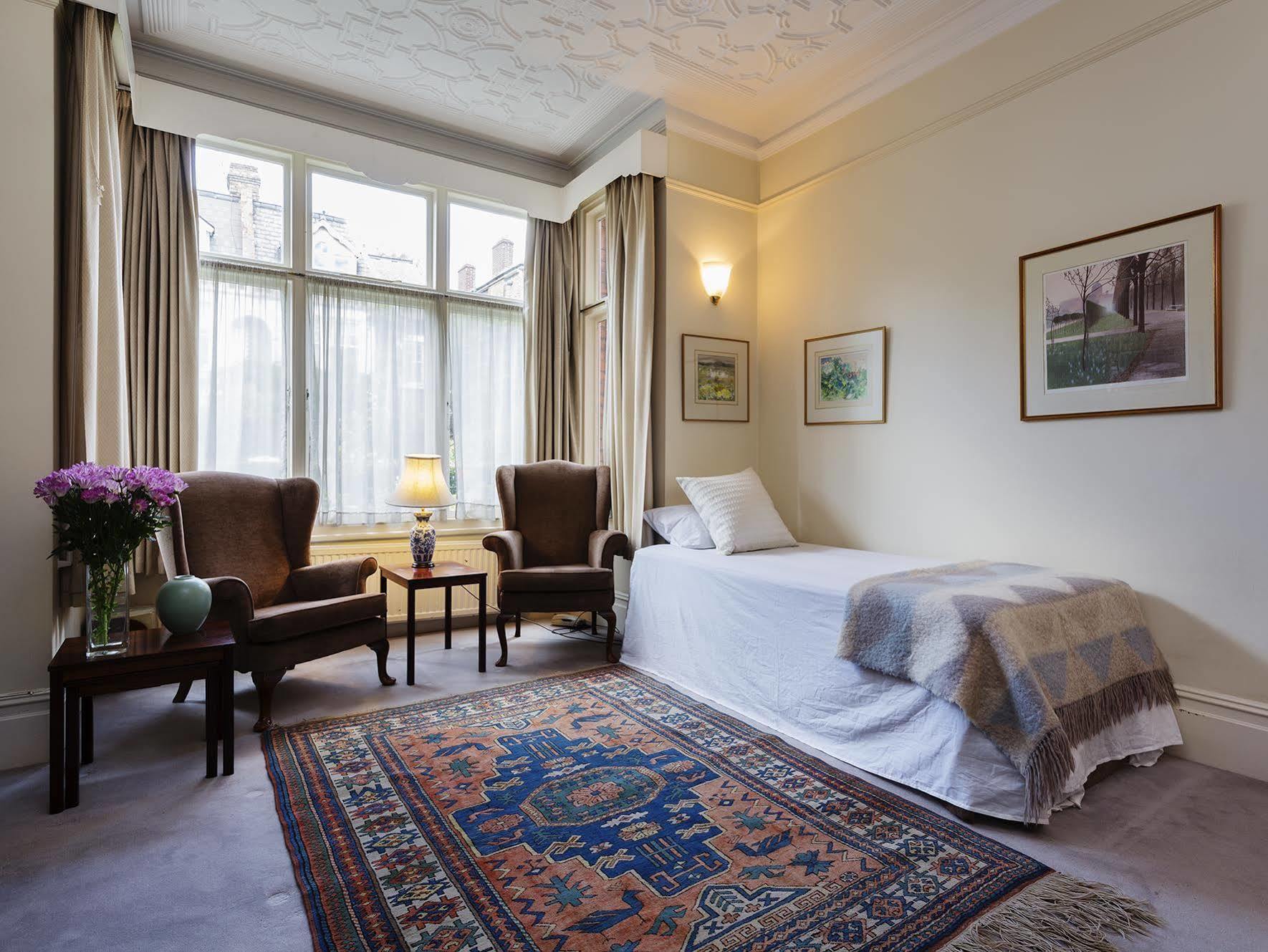 Veeve - House Dyne Road - Kilburn Londres