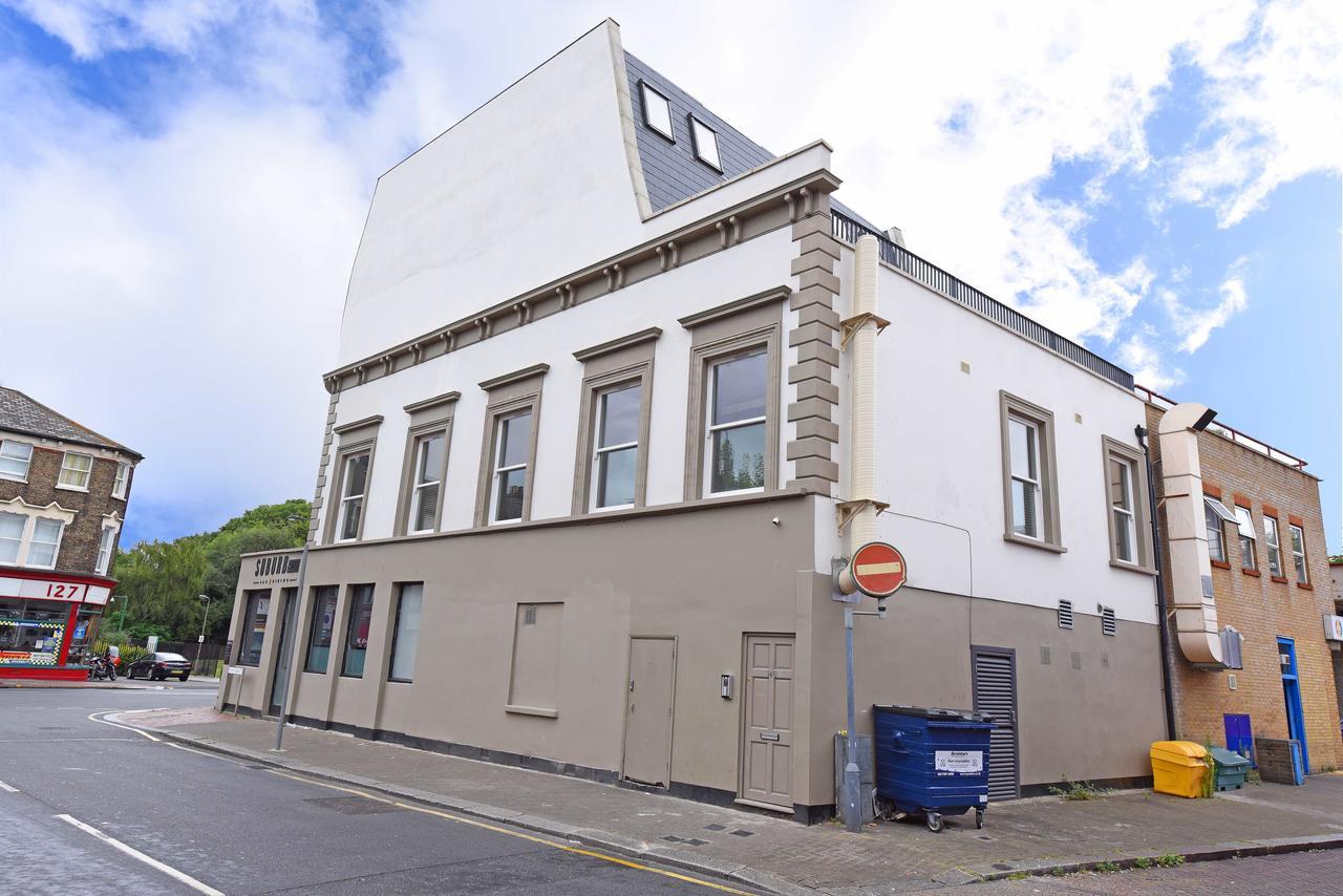 Modern & Spacious 2 Bed At Clapham Junction Appart hôtel *