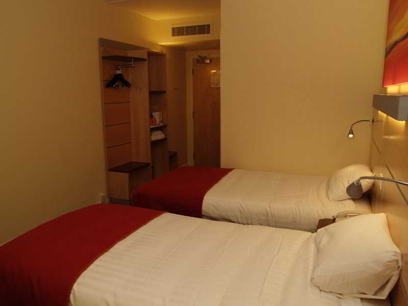 Holiday Express - Newbury Park, An Ihg Hotel Londres