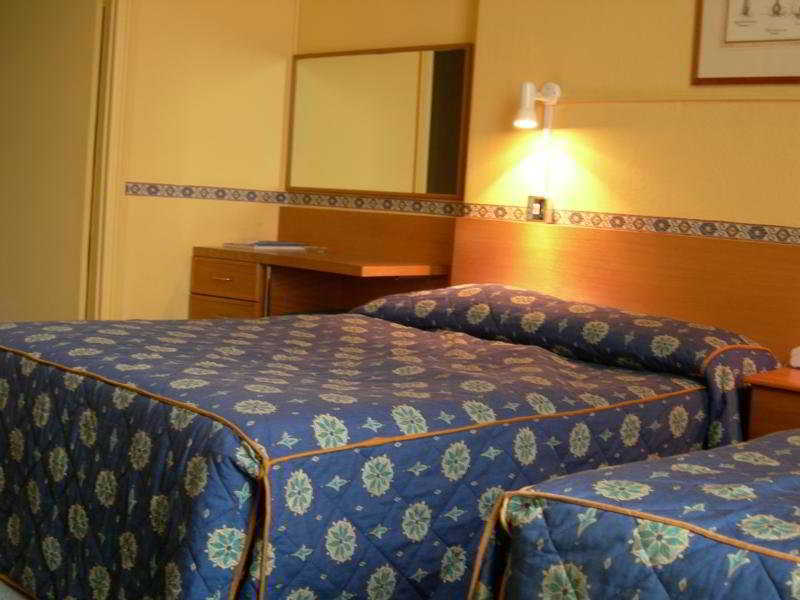 The Georgian Hotel 3*