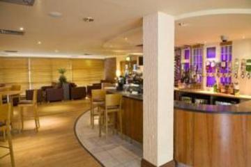 Premier Kew Bridge Hotel