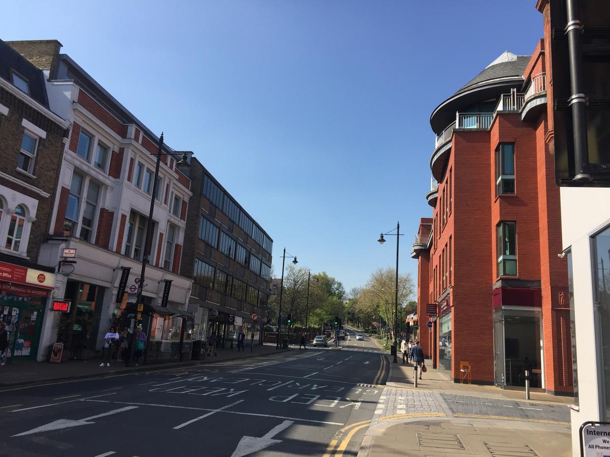 Amity * Londres