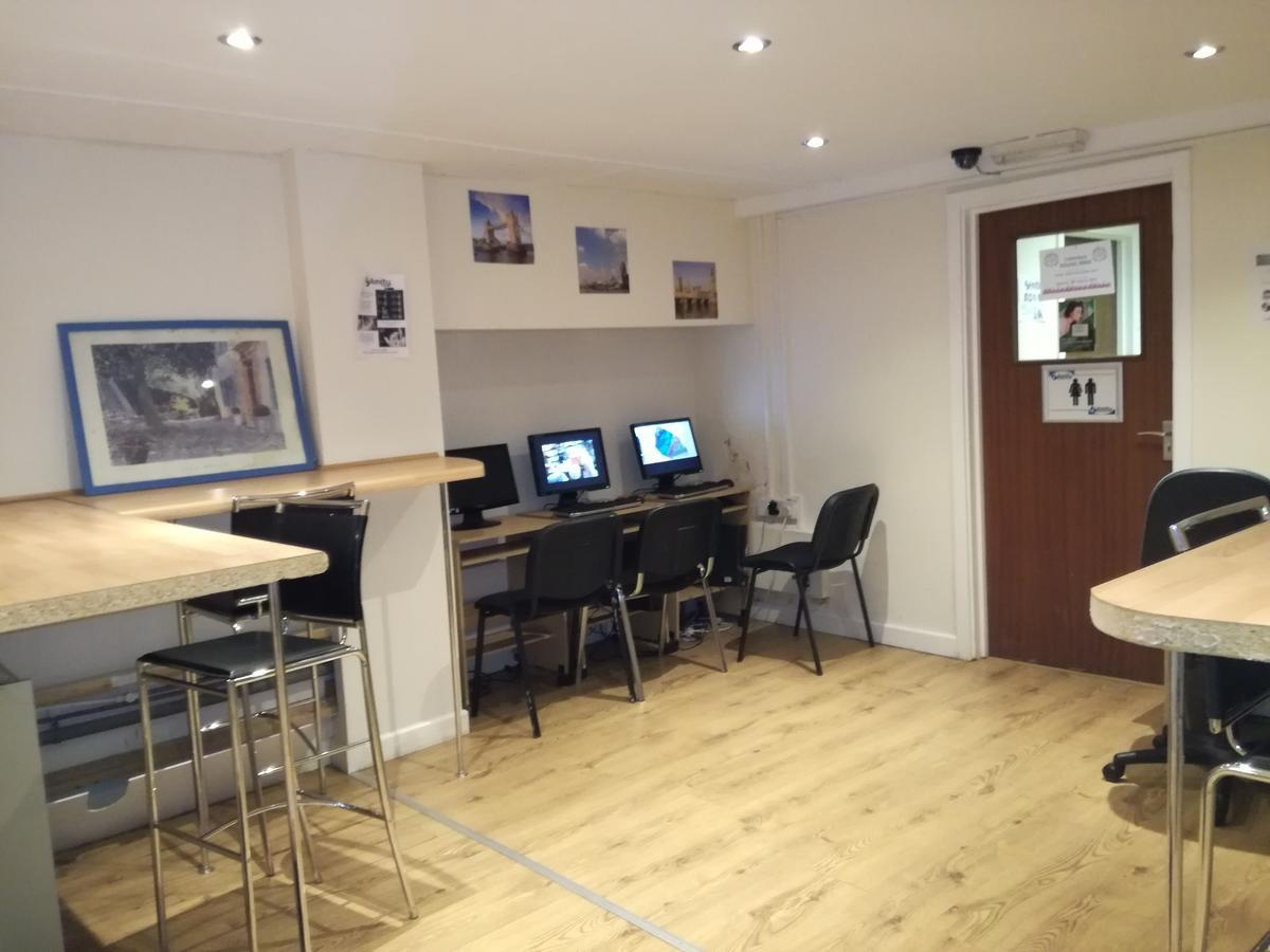 Amity Hostal Londres