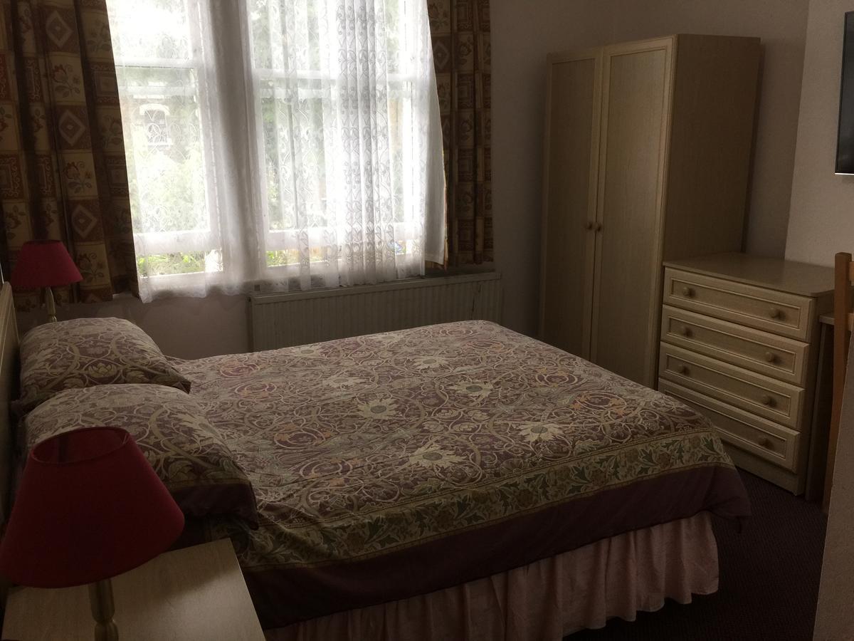 St. James's Gasthuis 3*