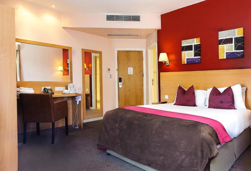 Oyo Luton Hotel 2*