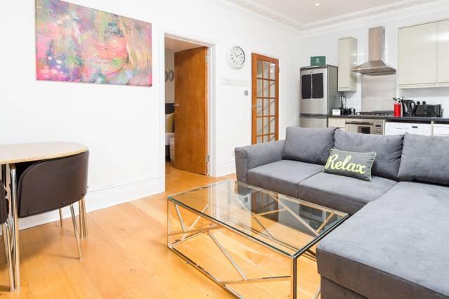 Gorgeous In Trendy Neighbourhood Apartamento *