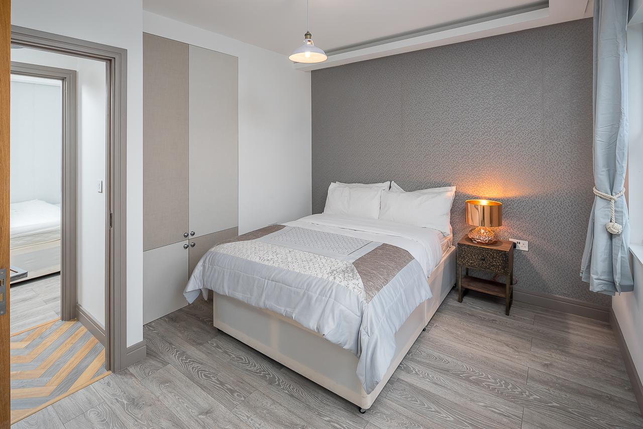 Regents Luxury * Londres