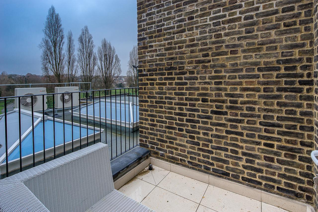 Regents Luxury * Londres