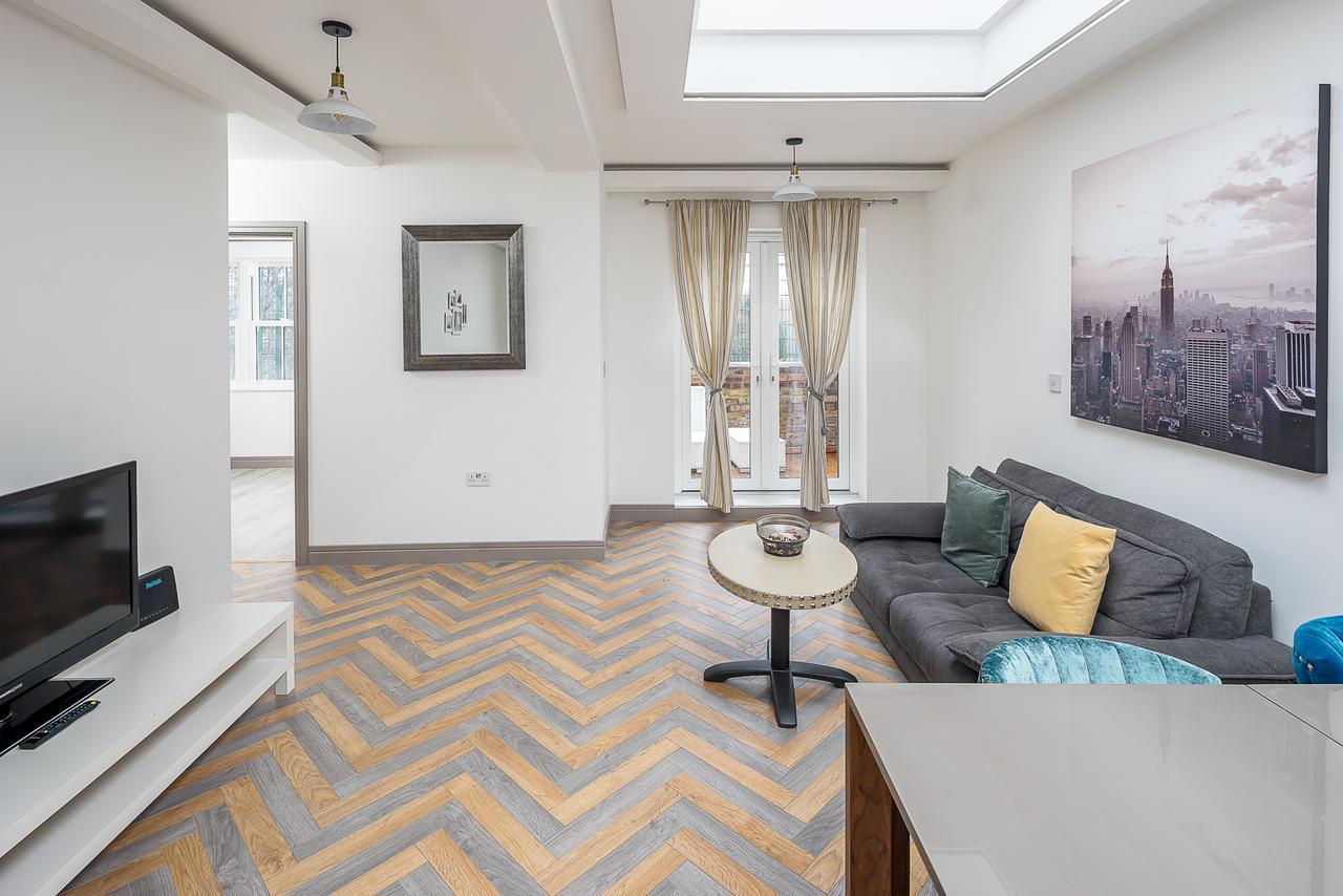 Regents Luxury * Londres