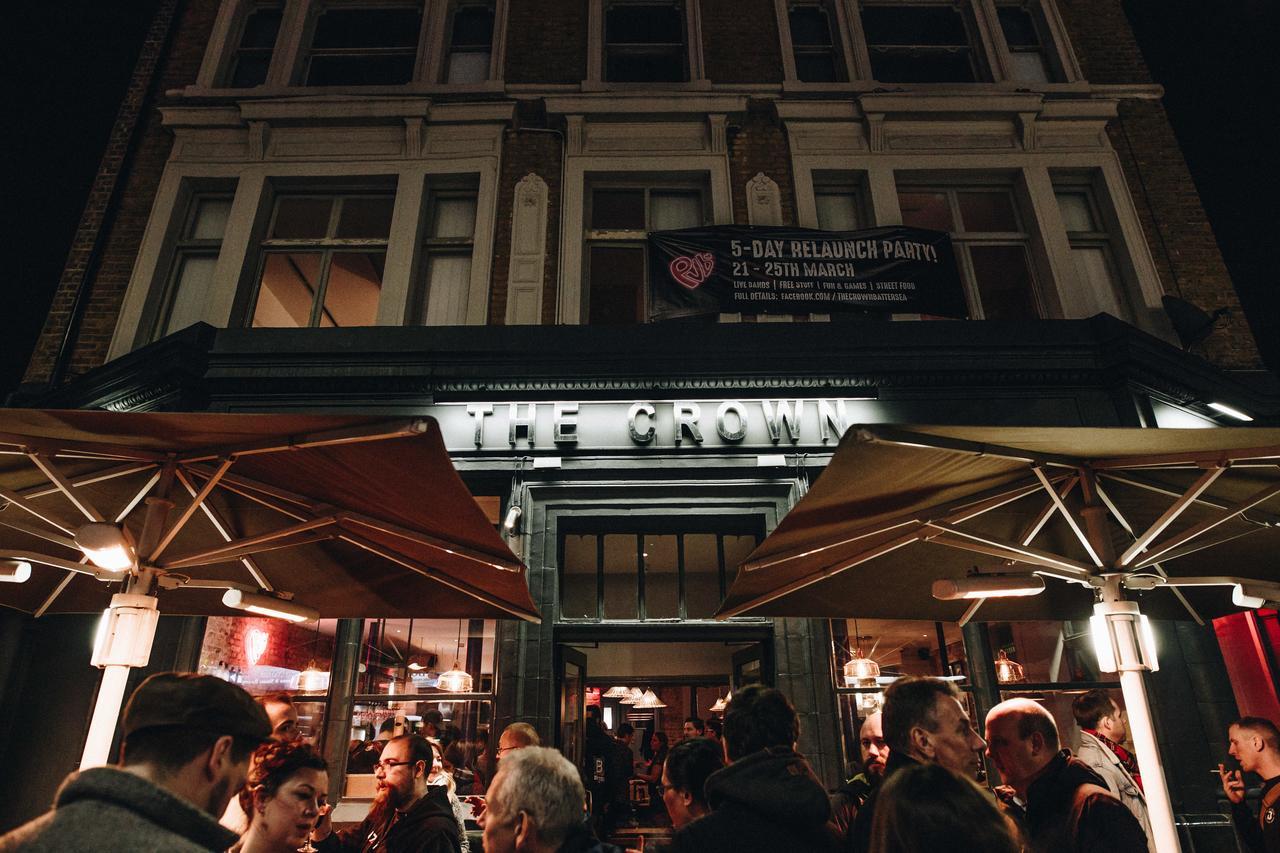 Publove @ The Crown, Battersea Londres