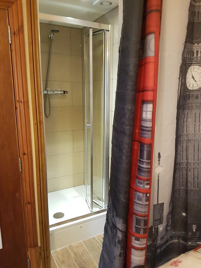 Hostel Barmy Badger Backpackers London