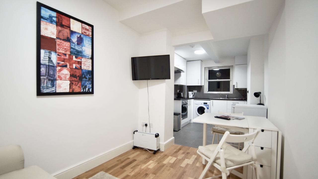 Ifield Road By Mayfair Apartment *