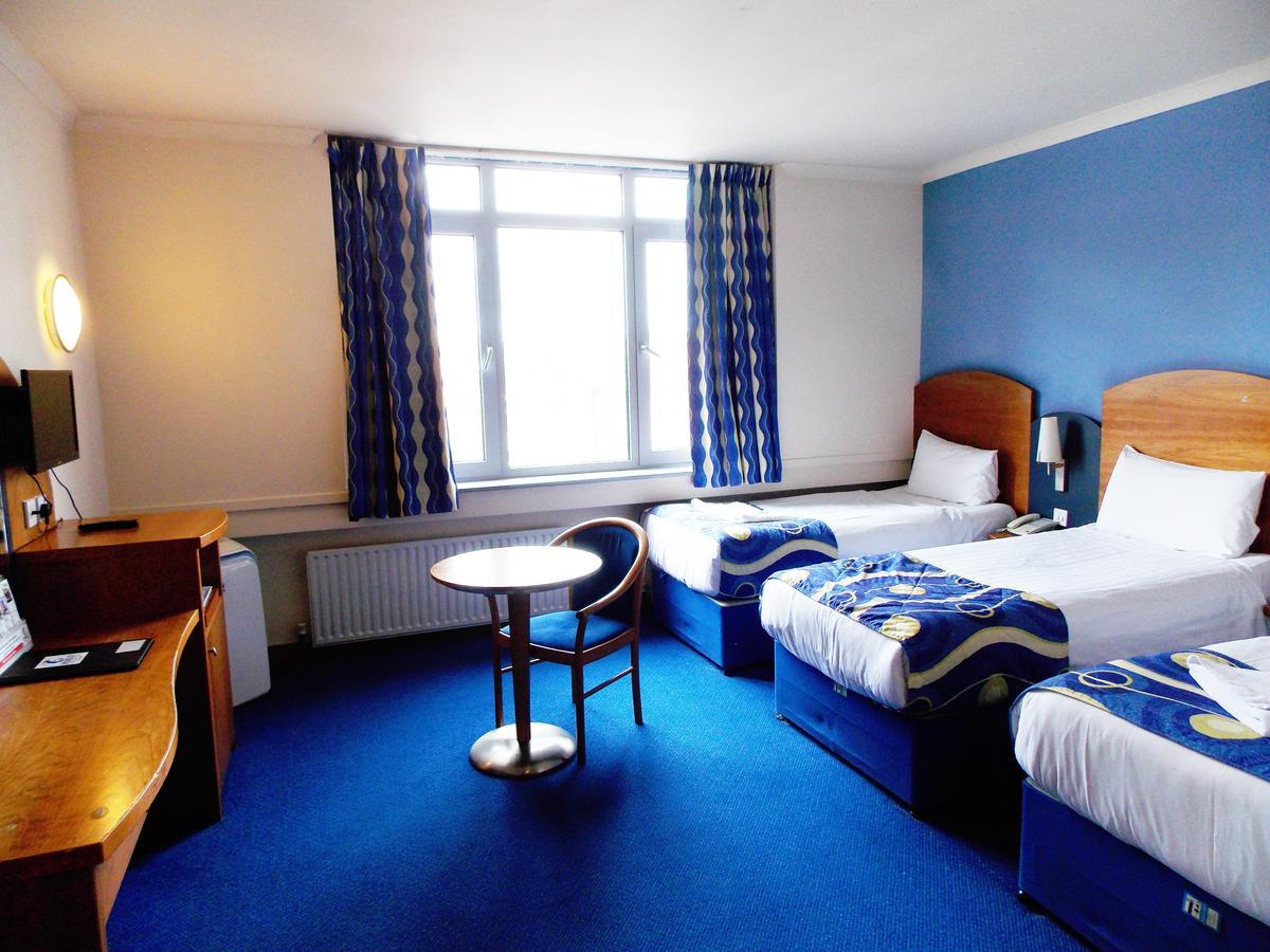 - Wembley International Hotel Londres