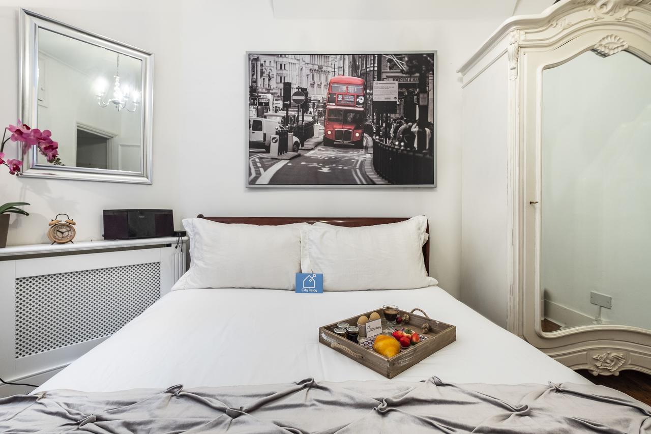 Bright Warwick Chambers Apartment