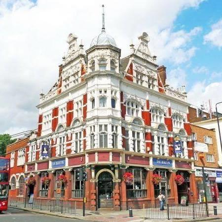 Hostal Boleyn Bunkhouse And Bar *