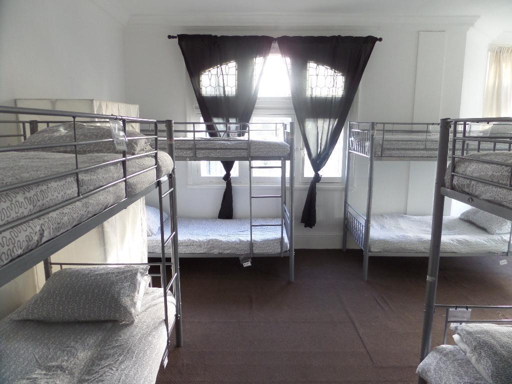 Boleyn Bunkhouse And Bar Auberge de jeunesse *