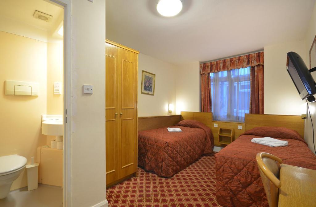 Hotel Seymour 2*