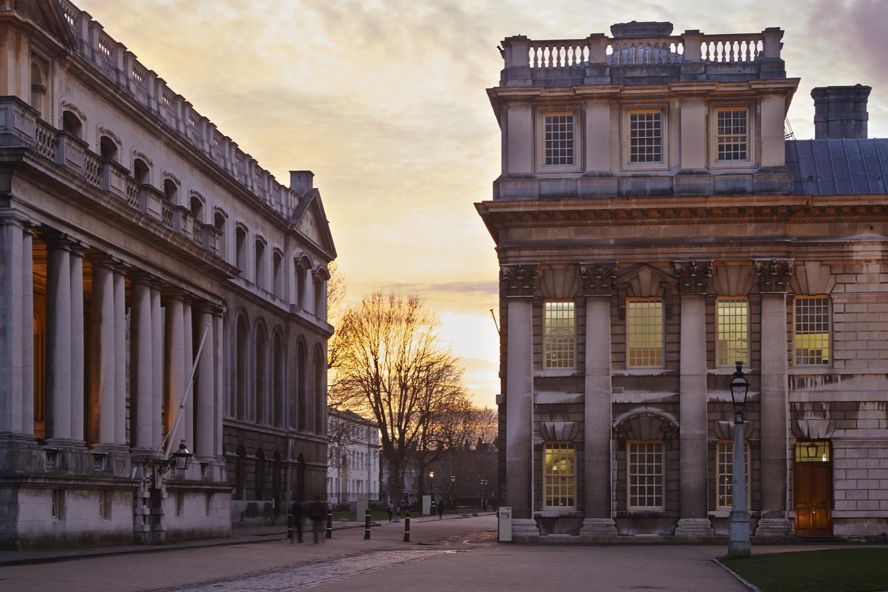 Daniel Defoe Hall Of Appartement Londres