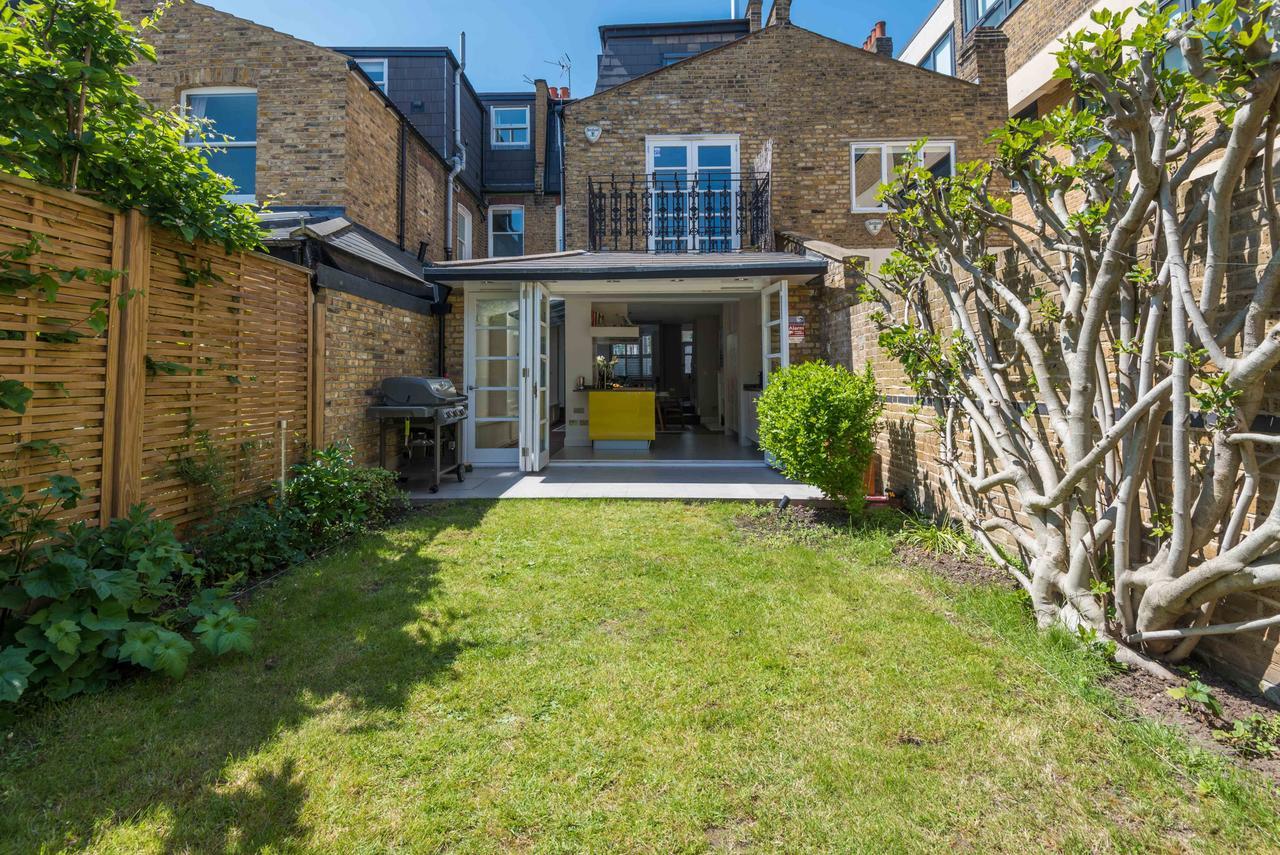 Lavish Nordic Styled Fulham By The Thames Londres