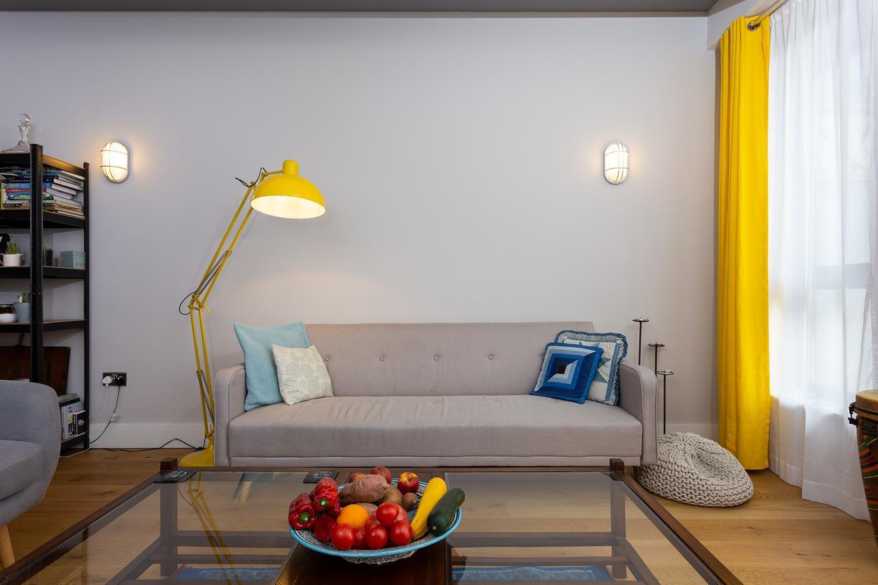 1 Bedroom Converted Warehouse In Stoke Newington *