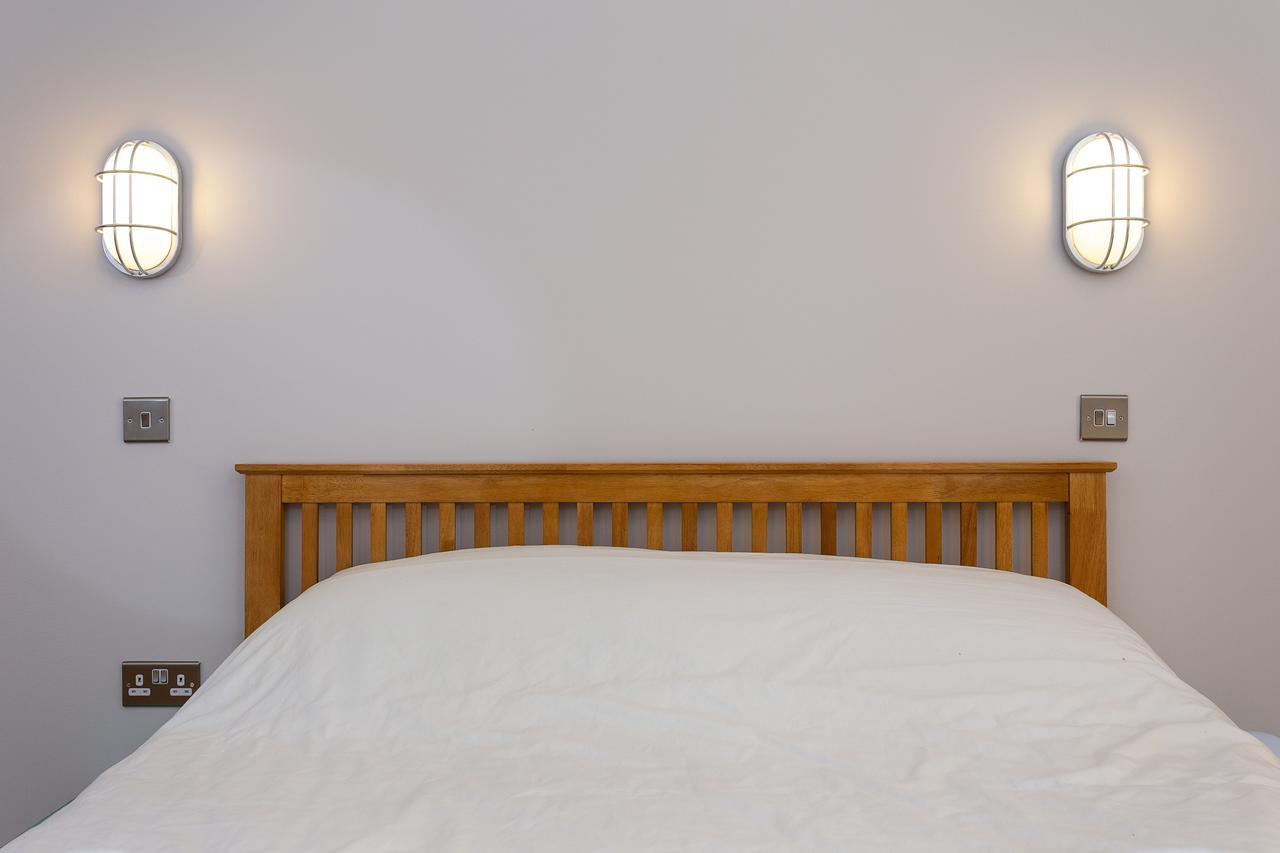 Appartement 1 Bedroom Converted Warehouse In Stoke Newington Londres