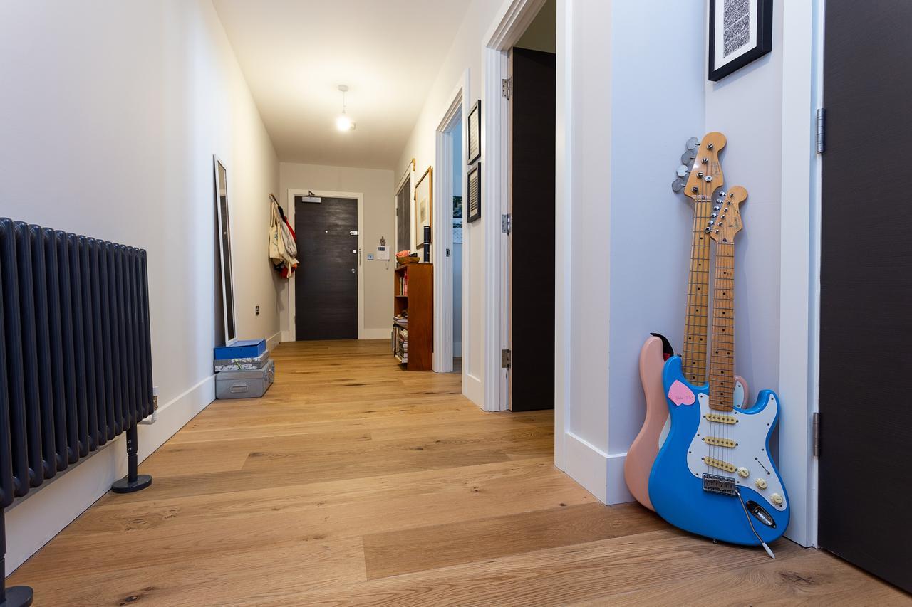 1 Bedroom Converted Warehouse In Stoke Newington Londres