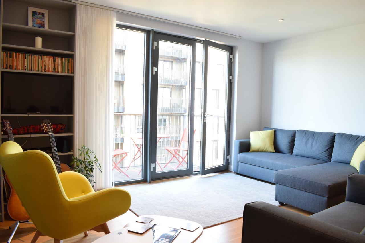 Modern 2 Bedroom Next To Olympic Park Appartement *