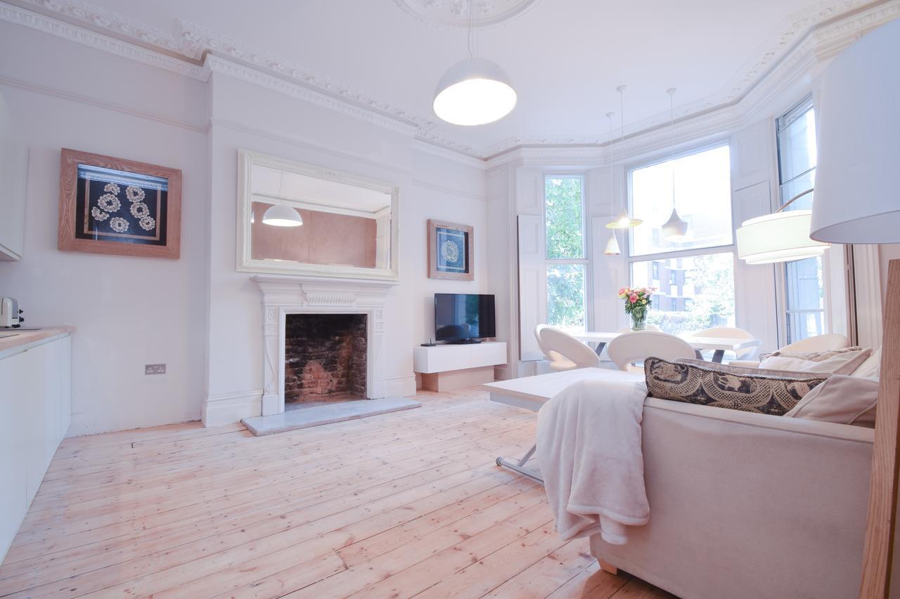 Stylish 2br Designer Flat Holland Park *