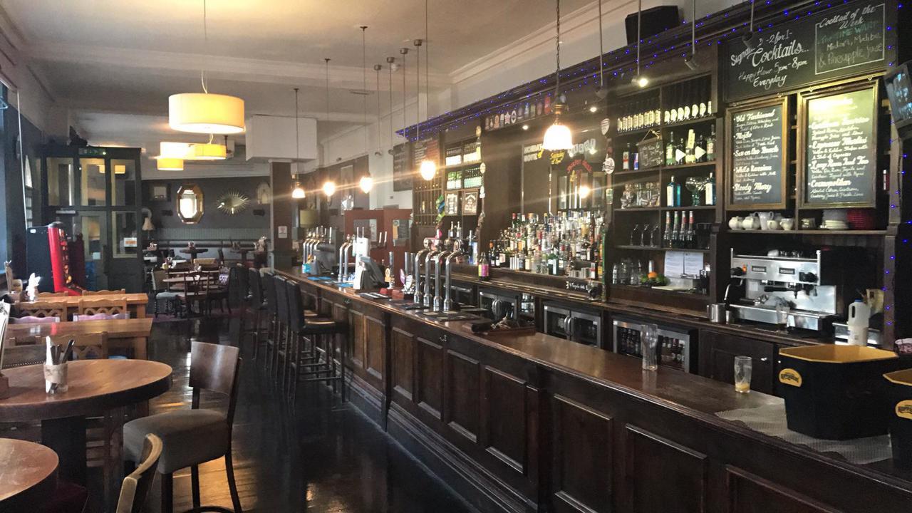 The Long And Bar 2* Londen