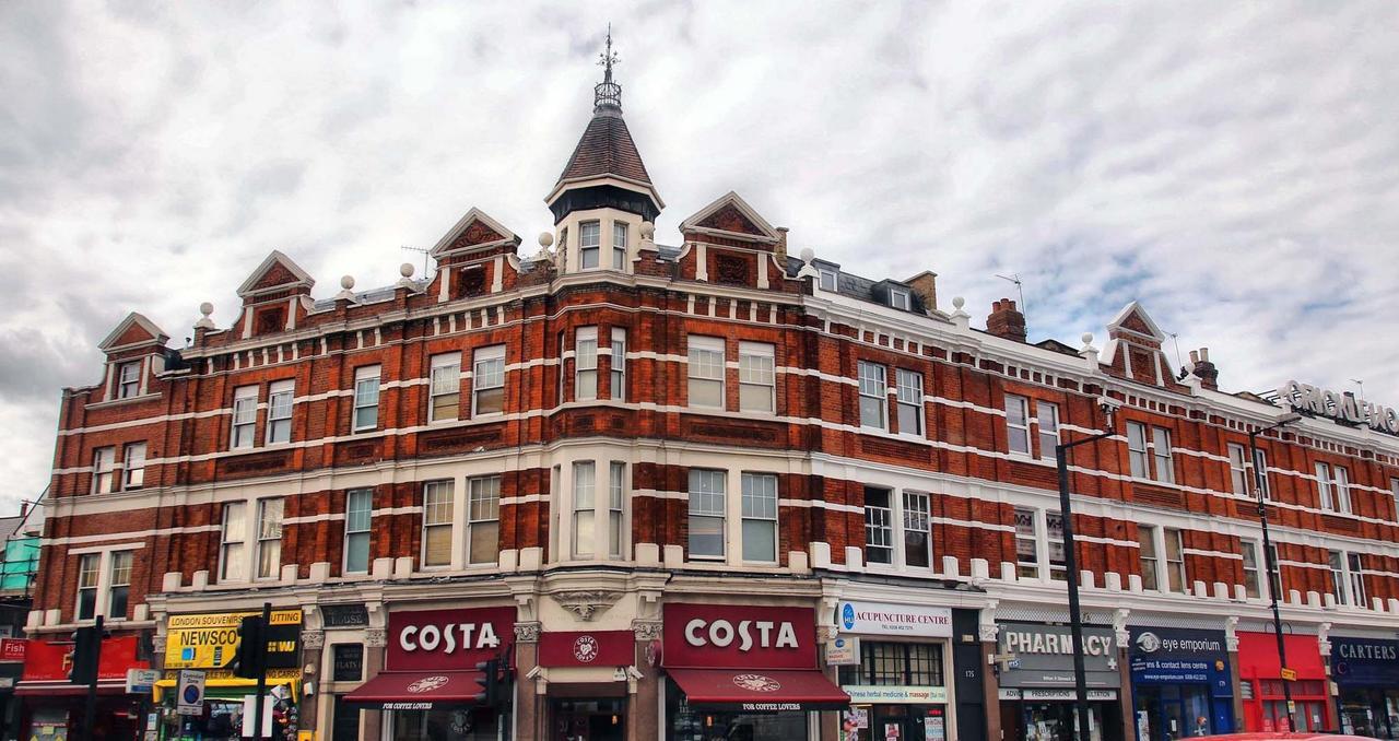 Exeter * Londen