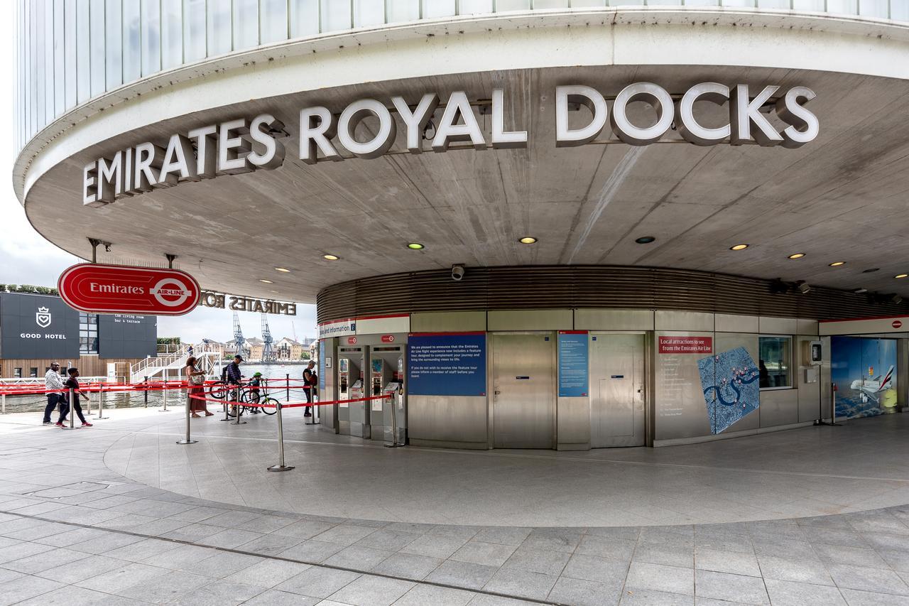 Royal Docks Penthouse Apartment